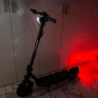 Monopattino elettrico GT3 700W  usato solo 2 volte