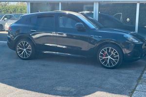 MASERATI GRECALE MHEV 330 CV AWD MODENA GARANZIA U