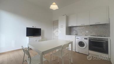 3 LOCALI A REGGIO DI CALABRIA