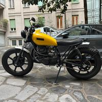 Yamaha SR250 21L Cafe Racer