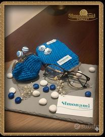 SET PORTA OCCHIALI E PORTA MONETE ALL' UNCINETTO 