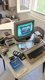 Commodore 64, 2Datasette, 40 Giochi, manuale e TV