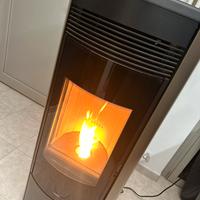 Stufa a pellet NOBIS