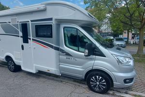 semintegrale camper roller team zefiro select 267