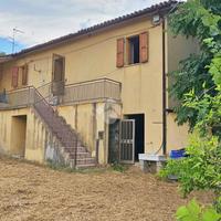 CASA SEMINDIPENDENTE A TAVOLETO