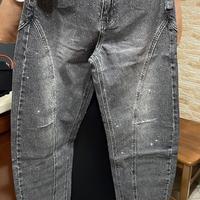 Jeans con brillantini