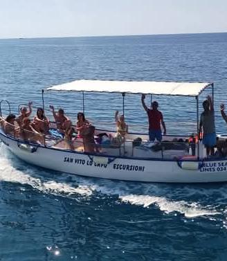 Scialuppa per escursioni / noleggio