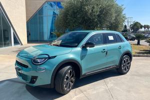 Fiat 600 Hybrid 110 CV DCT MHEV La Prima - possibi