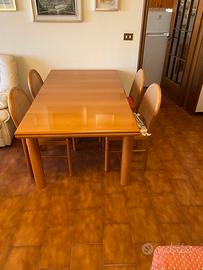 Tavolo in Ciliegio ALLUNGABILE