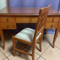 Scrivania ciliegio 50€