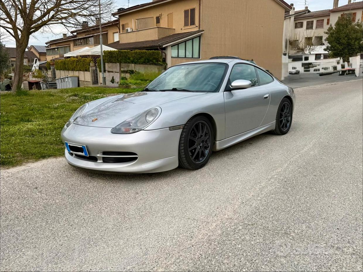 PORSCHE 911 (996)