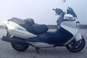 Burgman 650 Executive