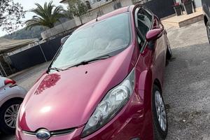 Ford Fiesta 1.2 82CV 3 porte Titanium