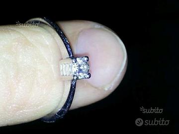 Anello salvini serie limitata con diamante