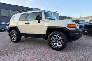 TOYOTA FJ Cruiser 4.0 V6 4X4 COME NUO