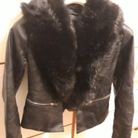 Giacca con pelliccia sintetica