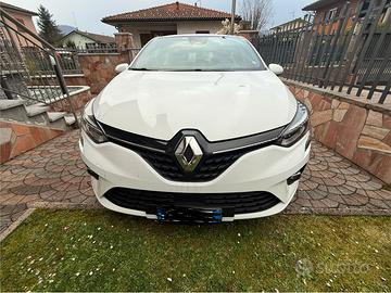 Clio zen 101 CV