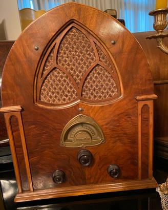 Radio d’epoca.