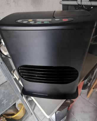 stufa a  combustibile  liquido