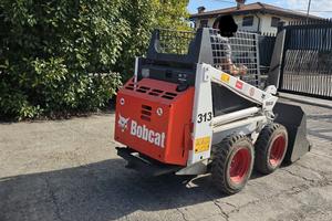 P180-Mini Pala Bobcat 313