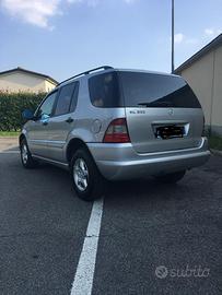 Mercedes ML 320