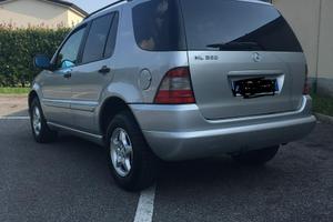 Mercedes ML 320