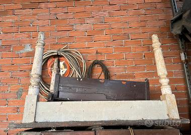 Tavolo gambe tornite