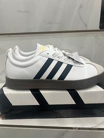Adidas Uomo Bianco/Nero Taglia 44 Nuove