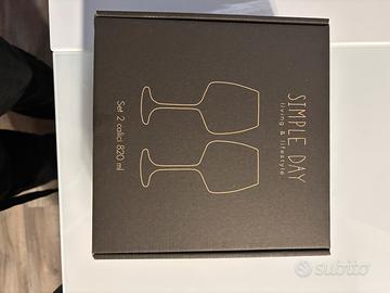 Due calici simple day bevo solo gin tonic