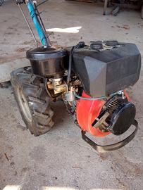 Piccolo motocoltivatore Bcs