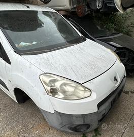 Musata frontale Peugeot Partner