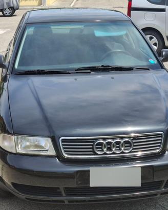 Audi A4 1600