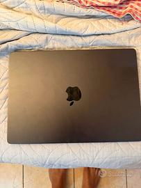 MacBook PRO M5-PRO 24GB RAM, 15 Core CPU, 1TB SSD