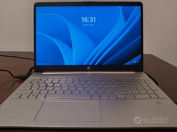 HP Laptop 15" i5 (10th Gen) - Per postazione fissa