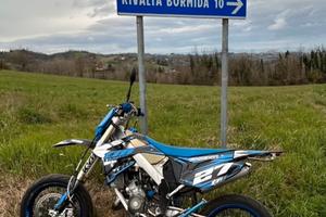 TM 125  smr 2021 6000€