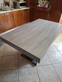 Tavolo allungabile in legno