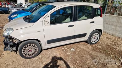 Fiat Panda 3 serie 1.2L benzina anno 2013 per rica