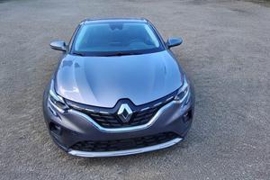 Captur Techno 2023