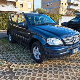 MERCEDES ML 270 DIESEL CAMBIO MECCANICO