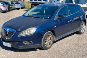 Lancia Delta 1.6 MJT DPF Platino (CARROZZERIA E ME