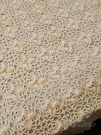 coperta uncinetto bianco latte 