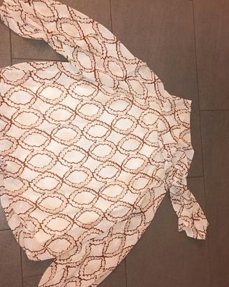 camicia elegante con fiocco al collo