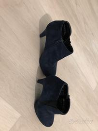 Stivali scamosciati blu numero 39