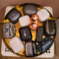 Lotto di cuffiette wireless, tutte in garanzia