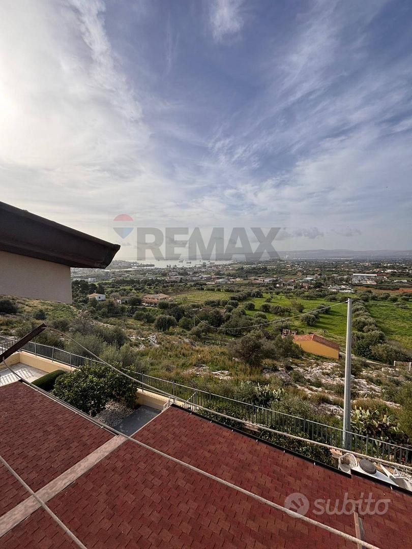 Villetta bifamiliare - Augusta - Vista 2