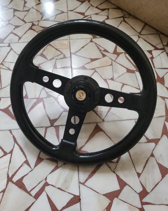 volante sportivo a calice O.B.A con mozzo