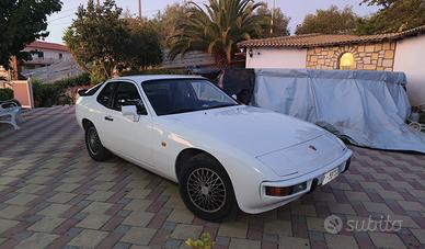 Porsche 924