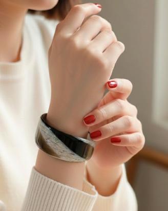 Bracciale etnico rigido effetto corno – Nuovo