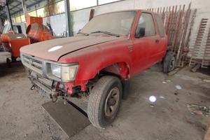 Toyota Hilux Extra Cab 2.4 D