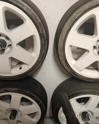 gomme macchine